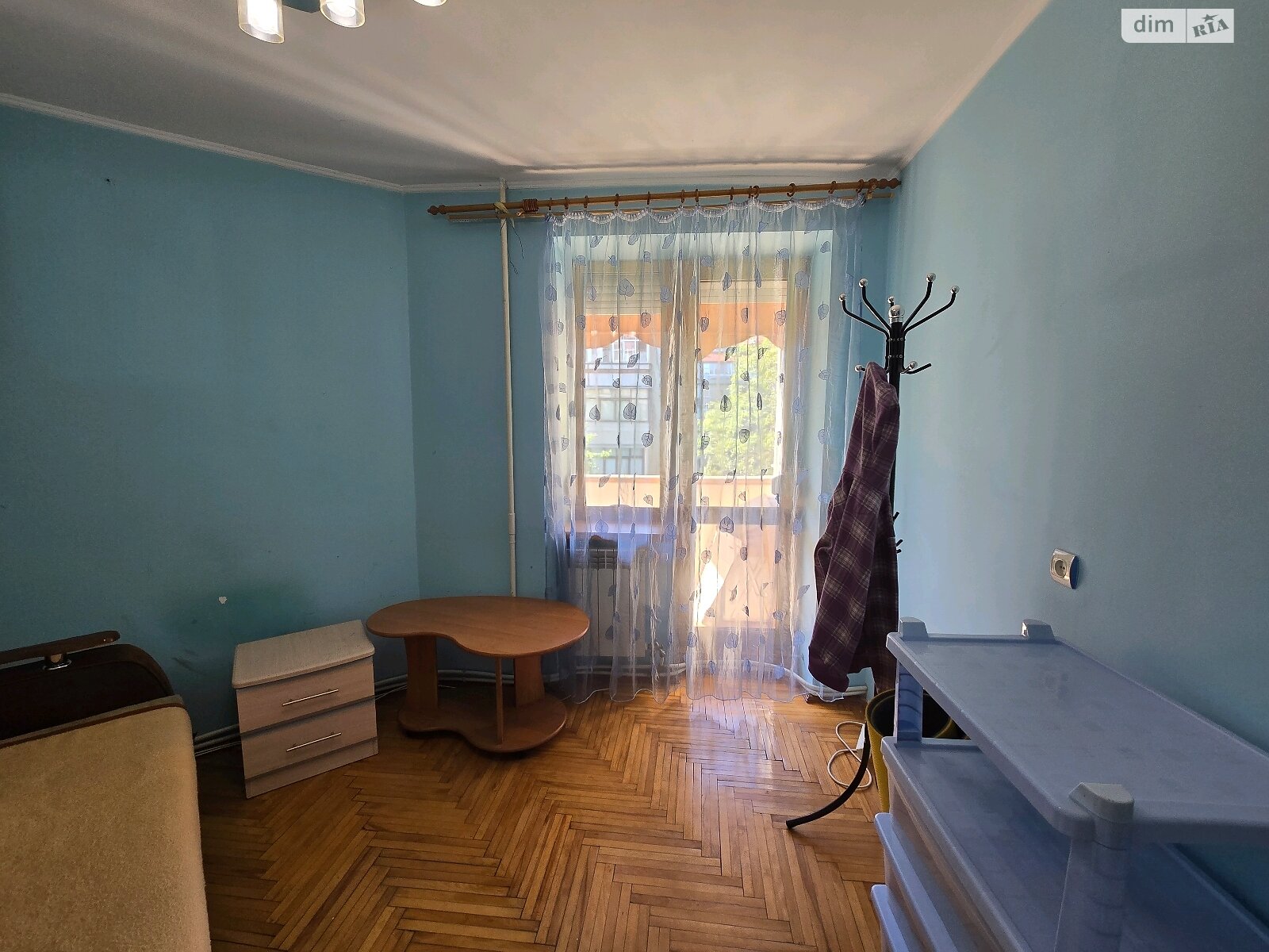 Продажа четырехкомнатной квартиры в Ужгороде, на ул. Капушанская, фото 1 Продажа четырехкомнатной квартиры в Ужгороде, на ул. Капушанская, фото 1