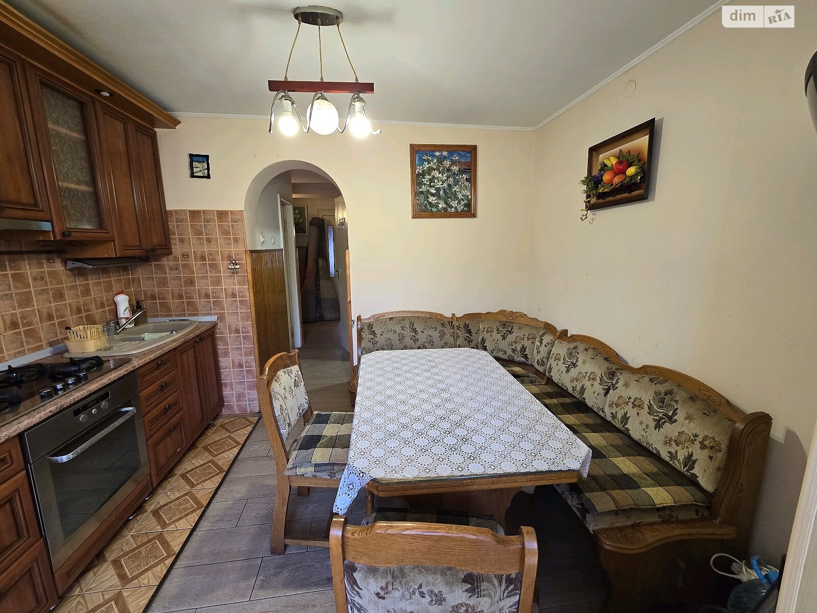 Продажа четырехкомнатной квартиры в Ужгороде, на ул. Капушанская, фото 1 Продажа четырехкомнатной квартиры в Ужгороде, на ул. Капушанская, фото 1
