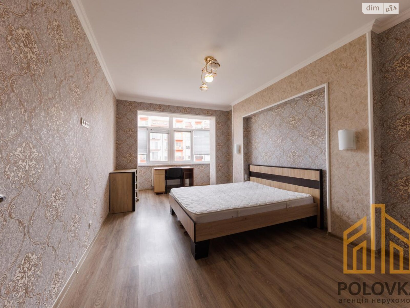 Продаж двокімнатної квартири в Ужгороді, на вул. Єньковська 27, район Компотний фото 1 Продаж двокімнатної квартири в Ужгороді, на вул. Єньковська 27, район Компотний фото 1