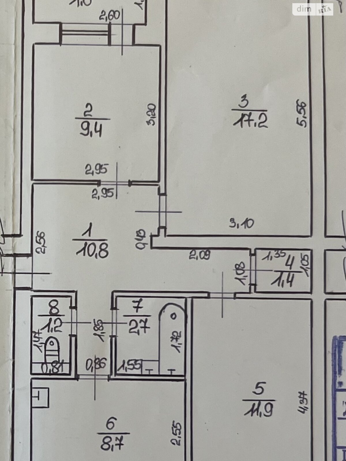 Продаж трикімнатної квартири в Ужгороді, на вул. Степана Дьолога, район Компотний фото 1