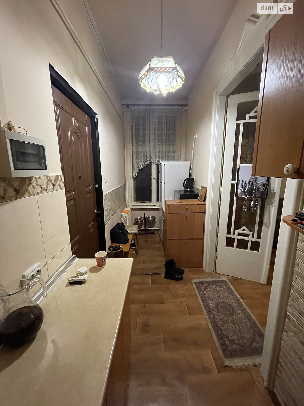 Продажа трехкомнатной квартиры в Ужгороде, на ул. Корзо, фото 1 Продажа трехкомнатной квартиры в Ужгороде, на ул. Корзо, фото 1