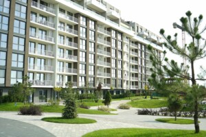 Продаж трикімнатної квартири в Ужгороді, на вул. Легоцького 80, фото 2
