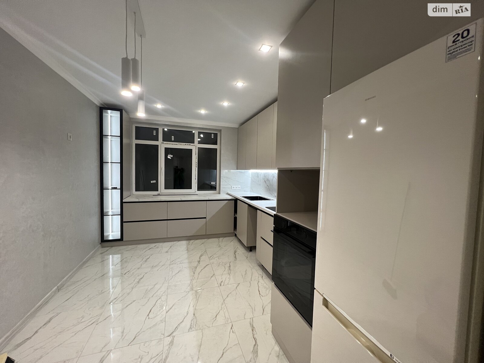 Продажа двухкомнатной квартиры в Ужгороде, на ул. Ивана Фогарашия 17 корпус 6, район Мала Прага фото 1 Продажа двухкомнатной квартиры в Ужгороде, на ул. Ивана Фогарашия 17 корпус 6, район Мала Прага фото 1