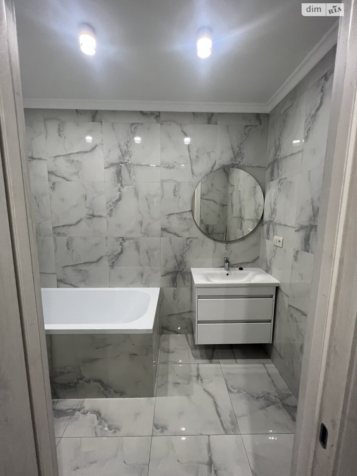 Продажа двухкомнатной квартиры в Ужгороде, на ул. Ивана Фогарашия 17 корпус 6, район Мала Прага фото 1 Продажа двухкомнатной квартиры в Ужгороде, на ул. Ивана Фогарашия 17 корпус 6, район Мала Прага фото 1