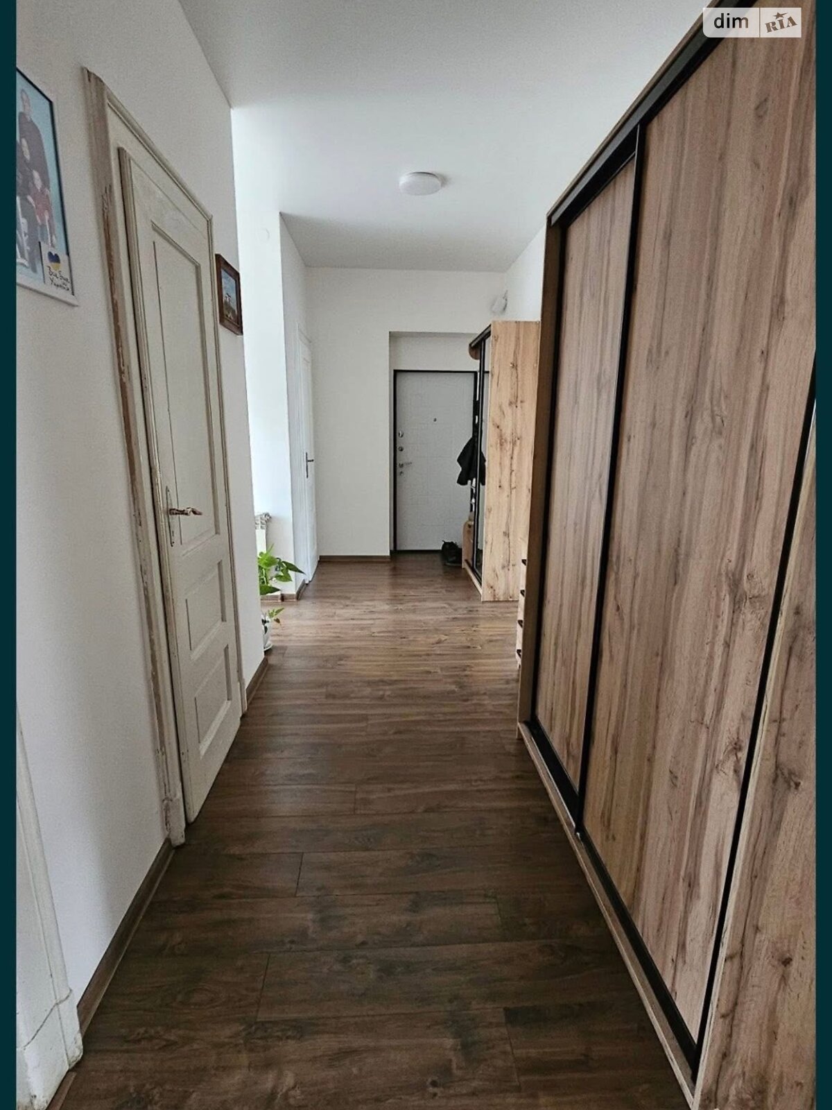 Продажа трехкомнатной квартиры в Ужгороде, на ул. Довженко, район Малый Галагов фото 1 Продажа трехкомнатной квартиры в Ужгороде, на ул. Довженко, район Малый Галагов фото 1
