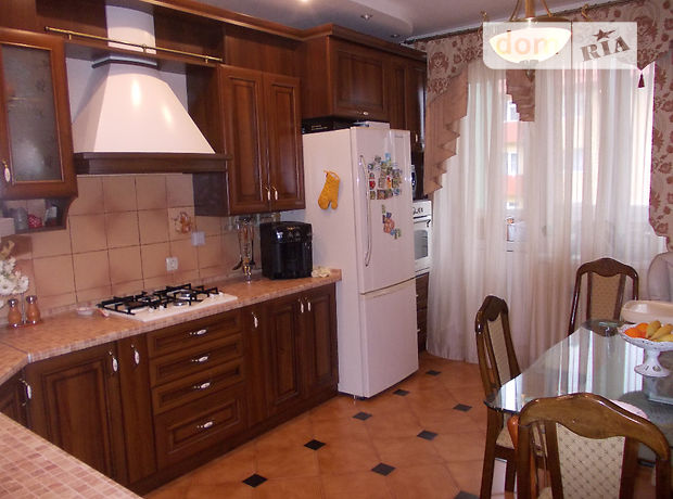 Продаж квартири, 2 кім., Ужгород, р‑н. Минай, Шевченко улица Продаж квартири, 2 кім., Ужгород, р‑н. Минай, Шевченко улица