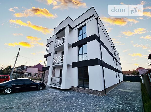 Продажа двухкомнатной квартиры в Ужгороде, на ул. Шевченко 47 район Центр фото 1 Продажа двухкомнатной квартиры в Ужгороде, на ул. Шевченко 47 район Центр фото 1