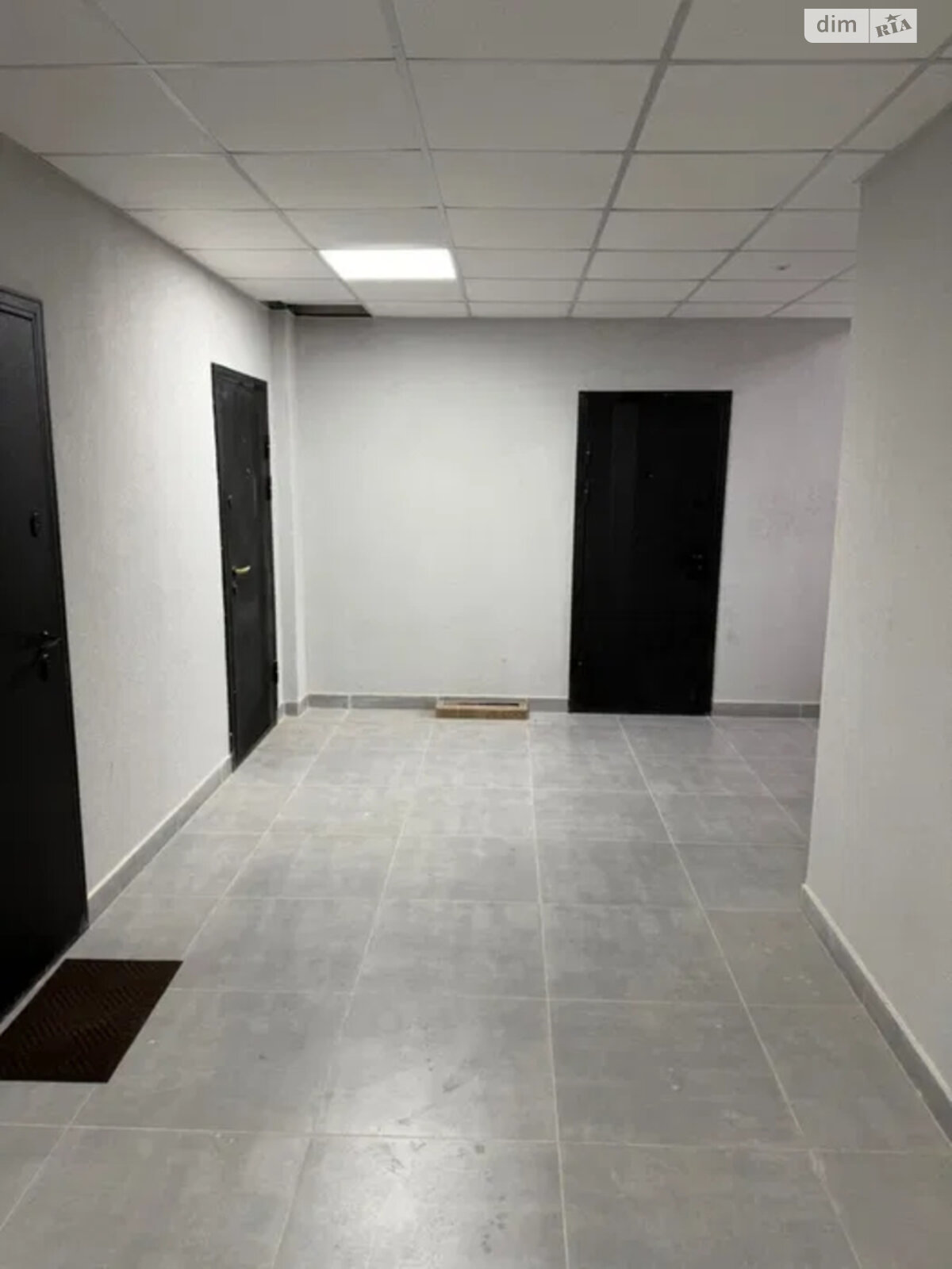 Продажа однокомнатной квартиры в Ужгороде, на ул. Мотри Братийчук 17, фото 1