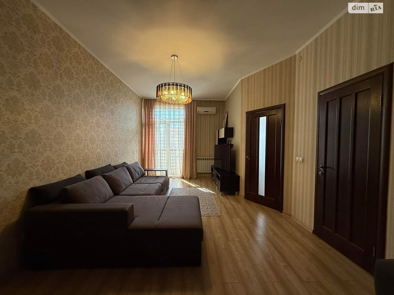 Продаж трикімнатної квартири в Ужгороді, на вул. Мотрі Братійчук 24, фото 1 Продаж трикімнатної квартири в Ужгороді, на вул. Мотрі Братійчук 24, фото 1