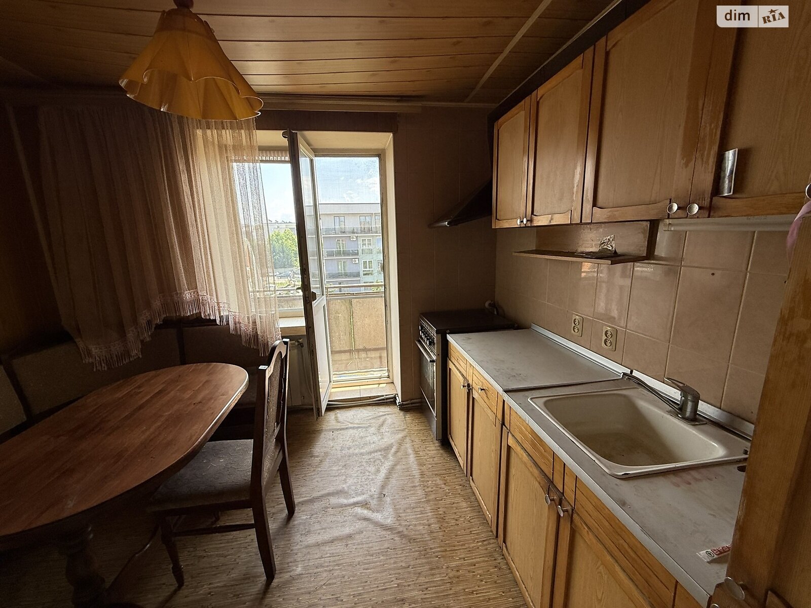Продажа двухкомнатной квартиры в Ужгороде, на ул. Николая Амосова, фото 1 Продажа двухкомнатной квартиры в Ужгороде, на ул. Николая Амосова, фото 1