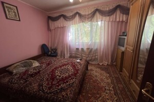 Продажа трехкомнатной квартиры в Ужгороде, на ул. 8-го Марта, район Новый фото 2