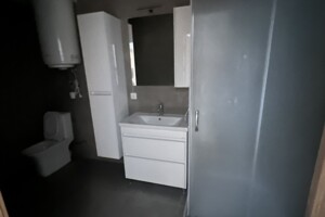 Продаж двокімнатної квартири в Ужгороді, на вул. Героїв 128-ї Бригади 48А, район Новий фото 2