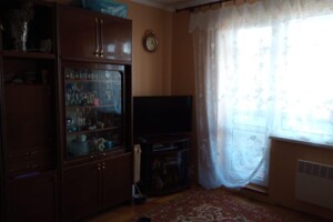 Продаж трикімнатної квартири в Ужгороді, на вул. Богомольця 12, район Новий фото 2