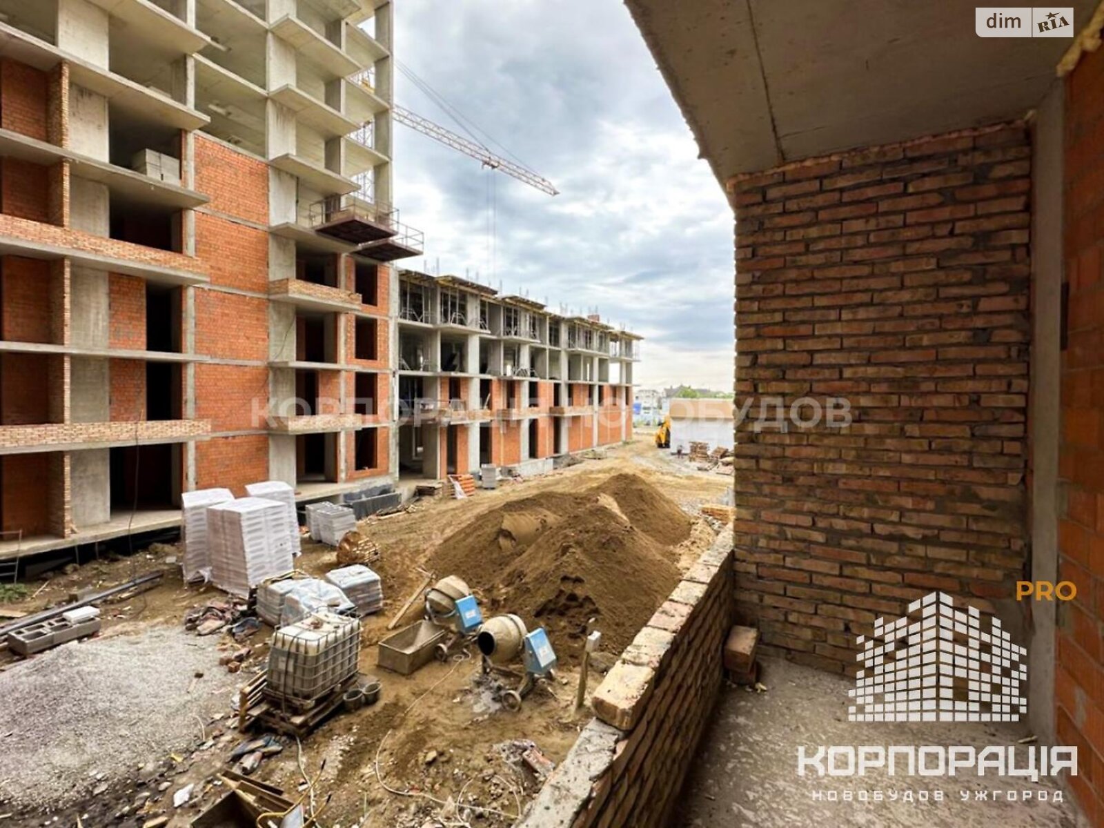 Продаж однокімнатної квартири в Ужгороді, на вул. Богомольця, район Новий фото 1 Продаж однокімнатної квартири в Ужгороді, на вул. Богомольця, район Новий фото 1