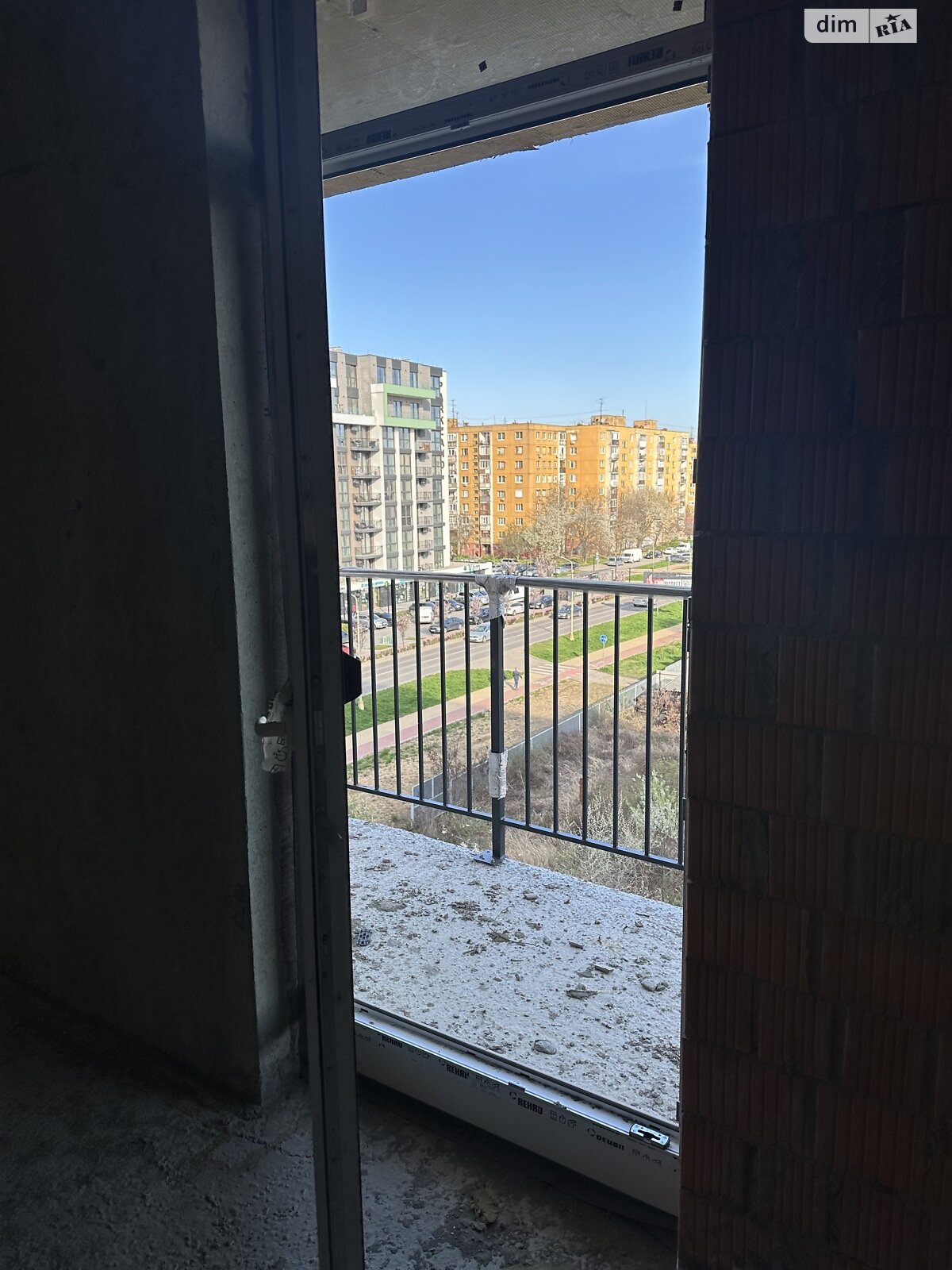 Продаж двокімнатної квартири в Ужгороді, на вул. Богомольця 29, кв. 124, район Новий фото 1 Продаж двокімнатної квартири в Ужгороді, на вул. Богомольця 29, кв. 124, район Новий фото 1
