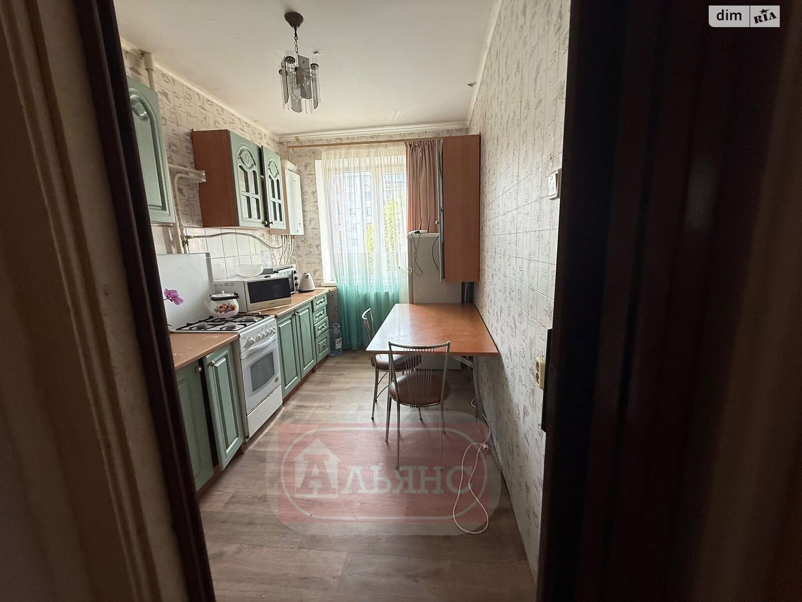 Продаж трикімнатної квартири в Ужгороді, на вул. Чорновола, район Новий фото 1 Продаж трикімнатної квартири в Ужгороді, на вул. Чорновола, район Новий фото 1