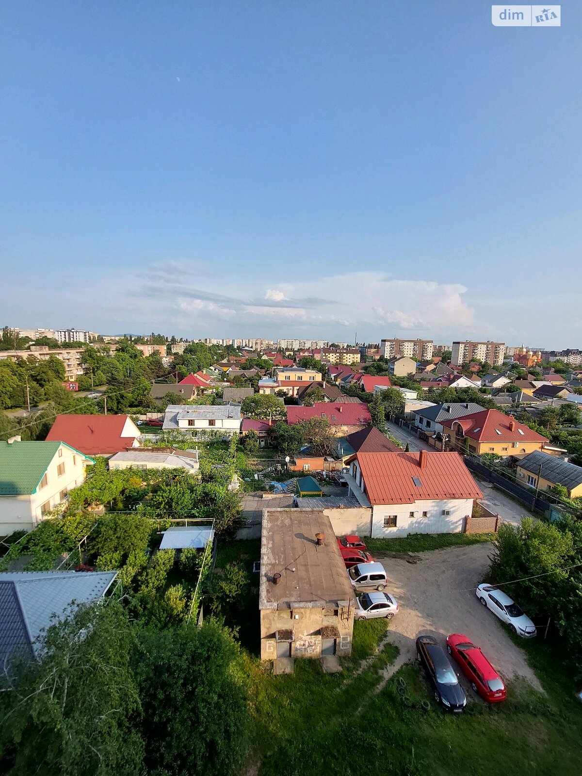 Продажа трехкомнатной квартиры в Ужгороде, на ул. Грушевского 1, район Новый фото 1