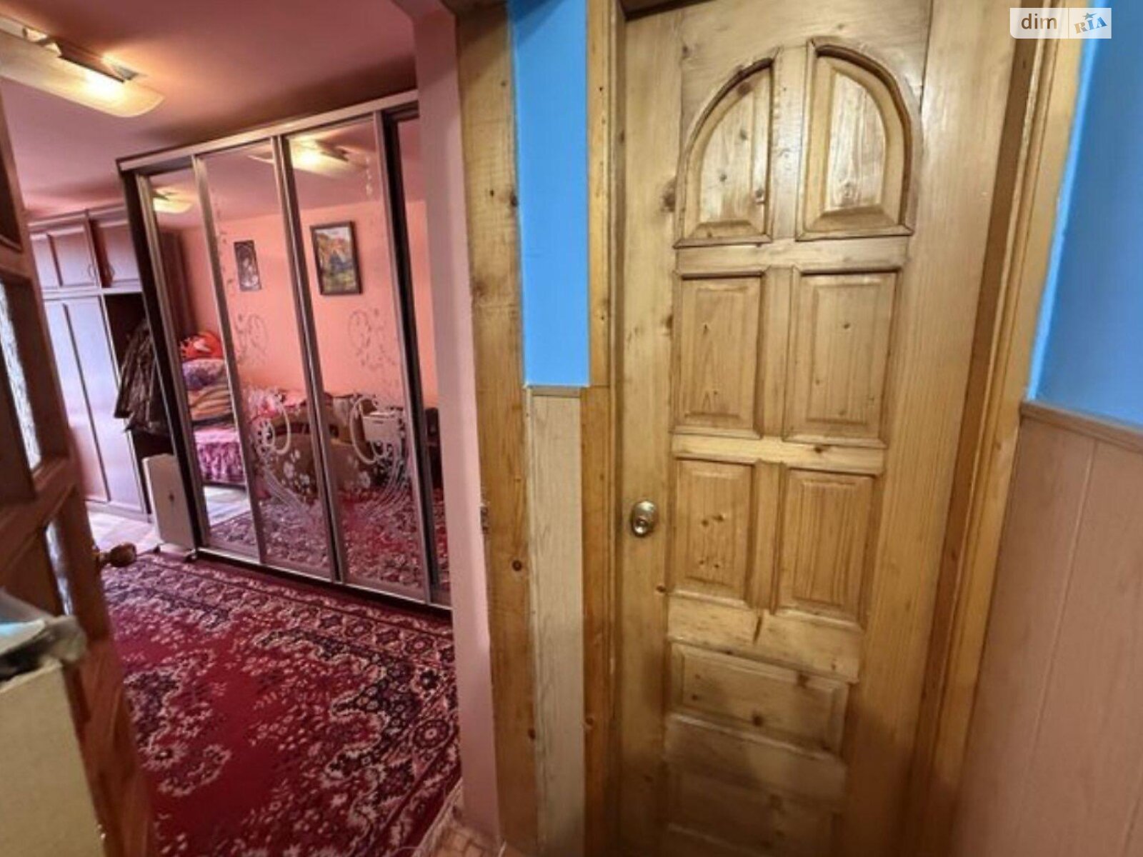 Продаж двокімнатної квартири в Ужгороді, на вул. Грушевського 31, район Новий фото 1 Продаж двокімнатної квартири в Ужгороді, на вул. Грушевського 31, район Новий фото 1