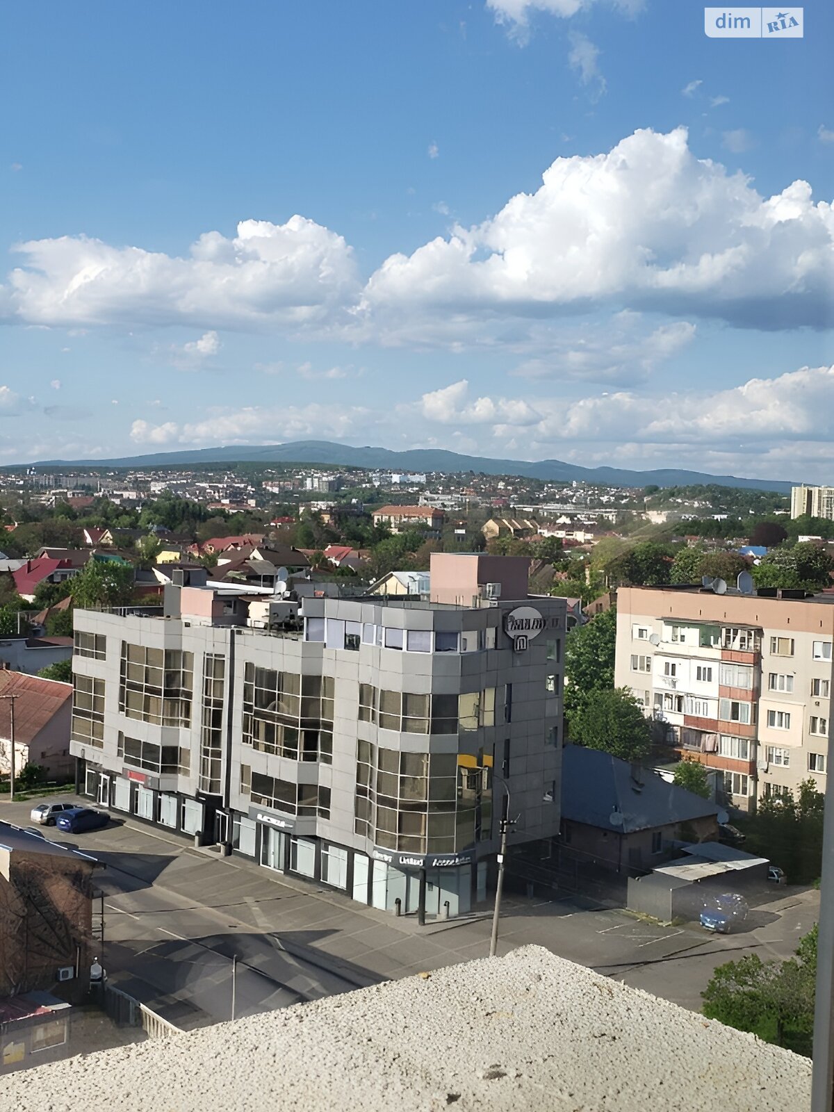 Продаж двокімнатної квартири в Ужгороді, на вул. Грушевського 4А, район Новий фото 1 Продаж двокімнатної квартири в Ужгороді, на вул. Грушевського 4А, район Новий фото 1