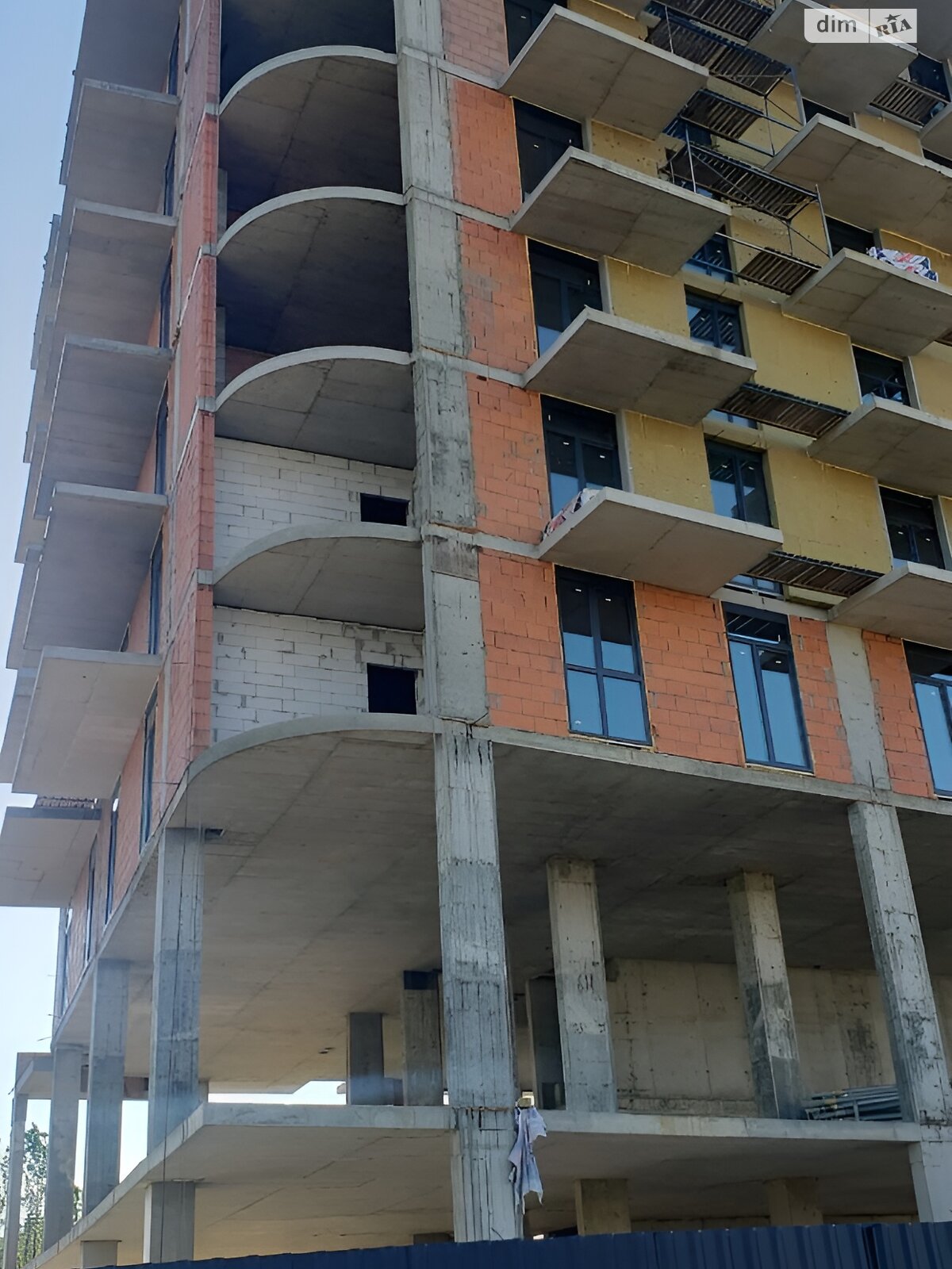 Продаж двокімнатної квартири в Ужгороді, на вул. Грушевського 4А, район Новий фото 1 Продаж двокімнатної квартири в Ужгороді, на вул. Грушевського 4А, район Новий фото 1