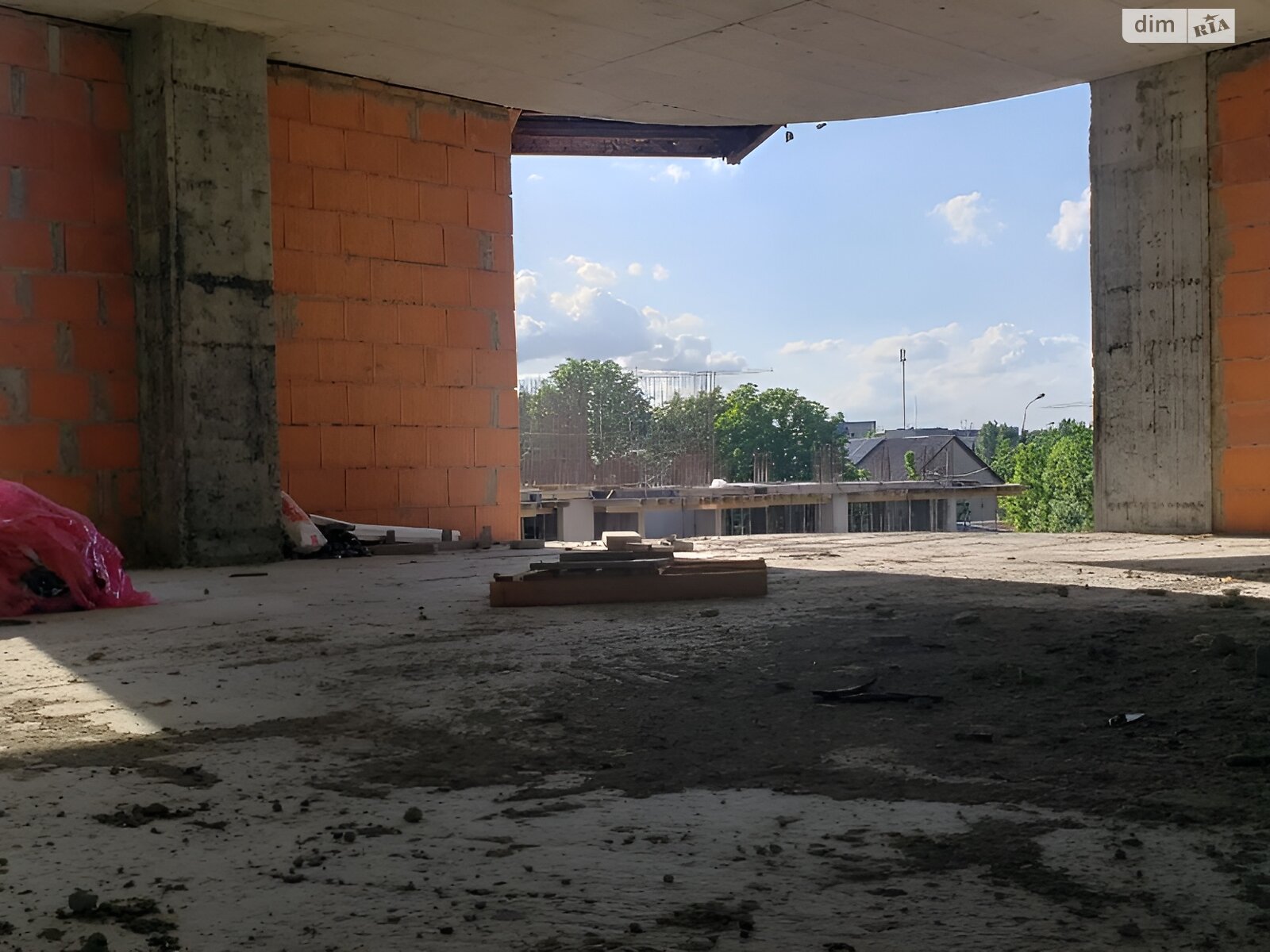 Продаж двокімнатної квартири в Ужгороді, на вул. Грушевського 4А, район Новий фото 1 Продаж двокімнатної квартири в Ужгороді, на вул. Грушевського 4А, район Новий фото 1