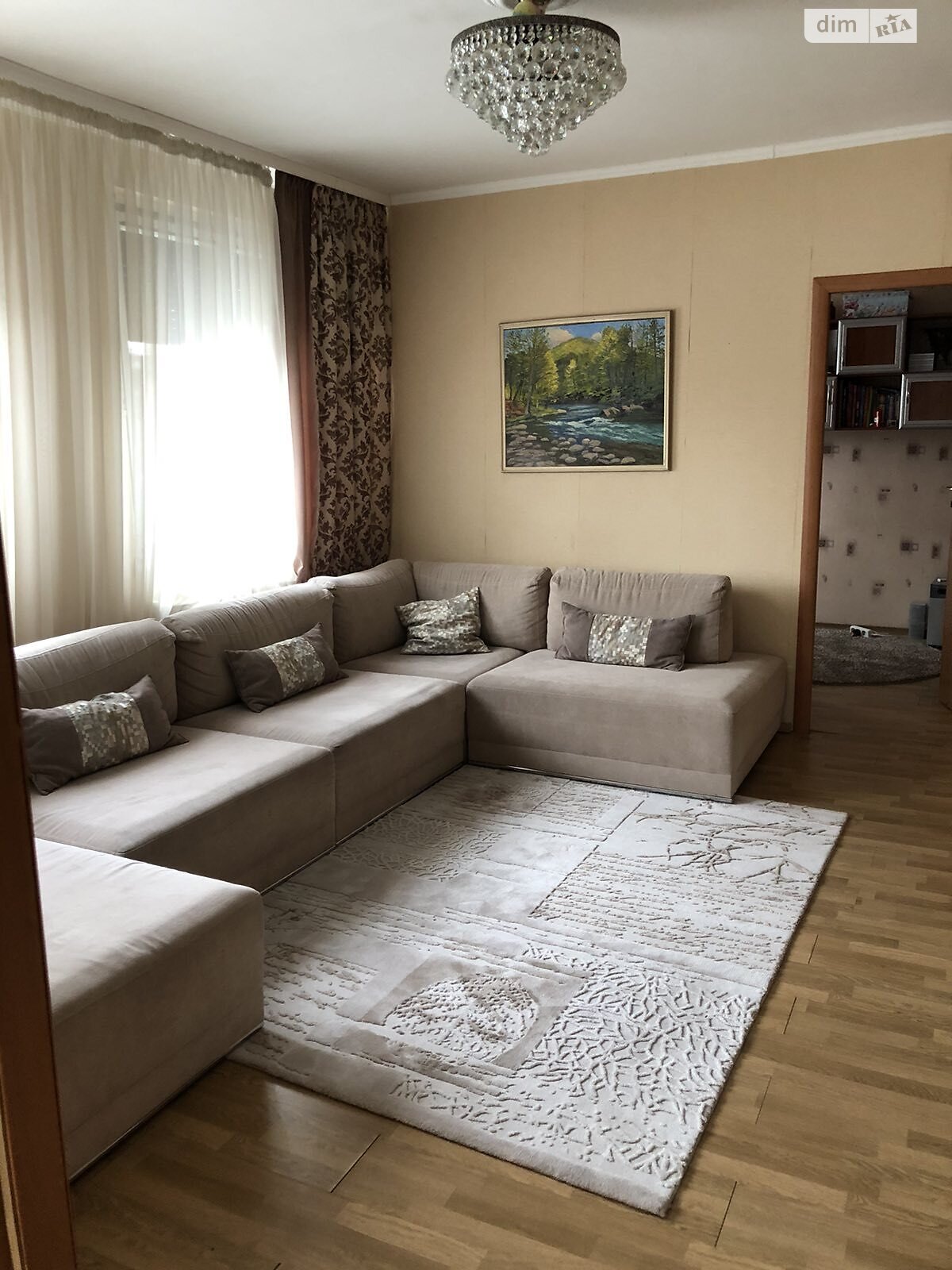 Продаж чотирикімнатної квартири в Ужгороді, на вул. Ігоря Сікорського 34, район Новий фото 1 Продаж чотирикімнатної квартири в Ужгороді, на вул. Ігоря Сікорського 34, район Новий фото 1