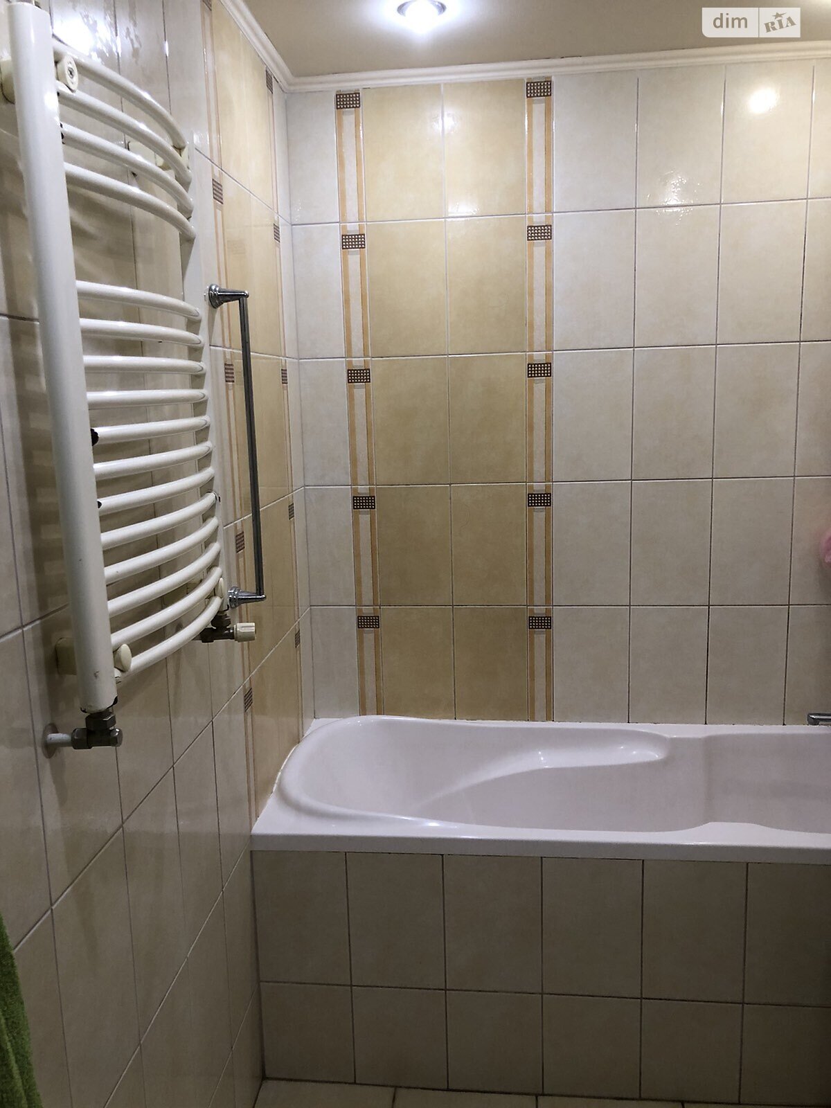 Продаж чотирикімнатної квартири в Ужгороді, на вул. Ігоря Сікорського 34, район Новий фото 1 Продаж чотирикімнатної квартири в Ужгороді, на вул. Ігоря Сікорського 34, район Новий фото 1
