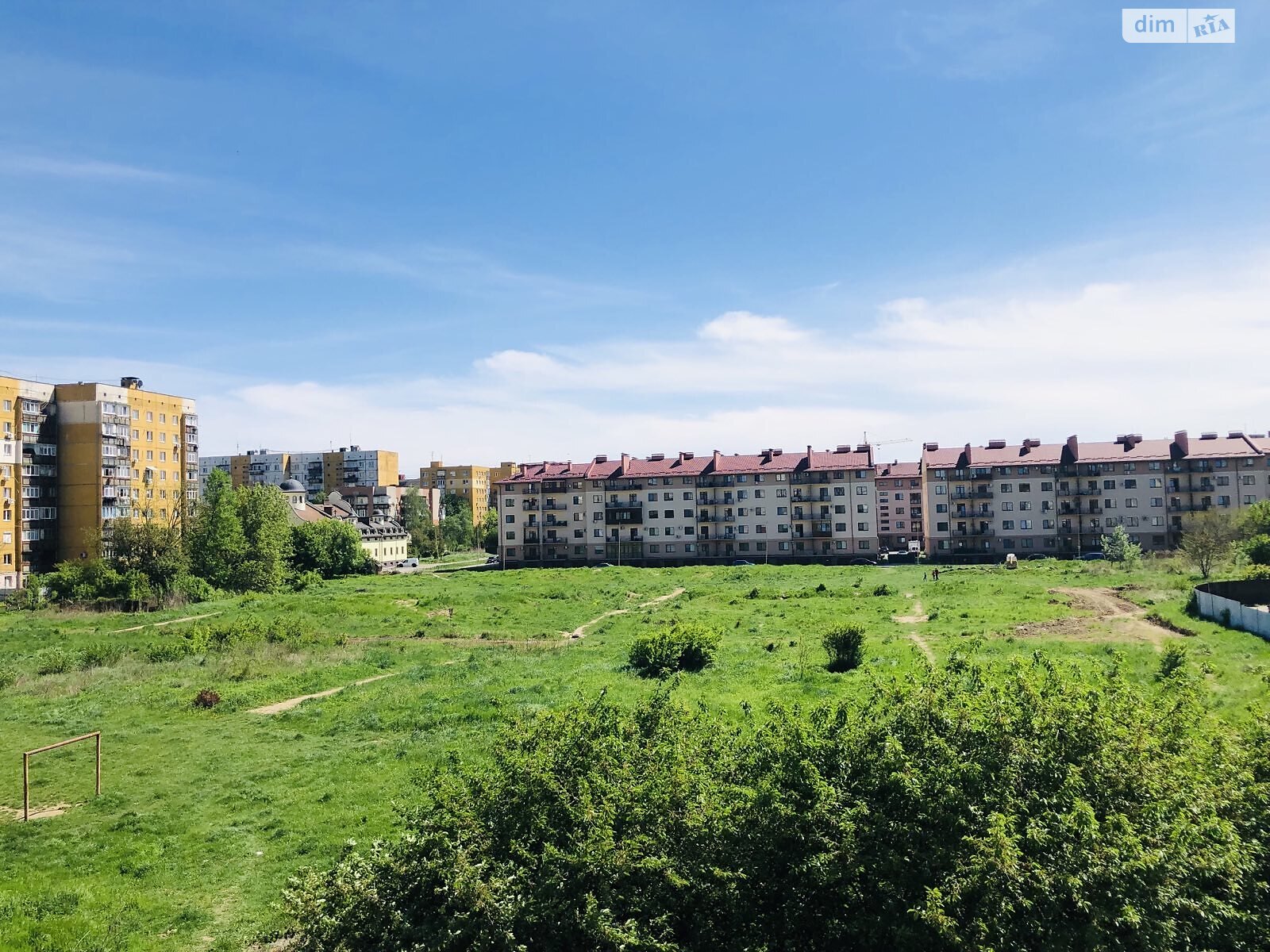 Продаж чотирикімнатної квартири в Ужгороді, на вул. Капушанська, район Новий фото 1 Продаж чотирикімнатної квартири в Ужгороді, на вул. Капушанська, район Новий фото 1