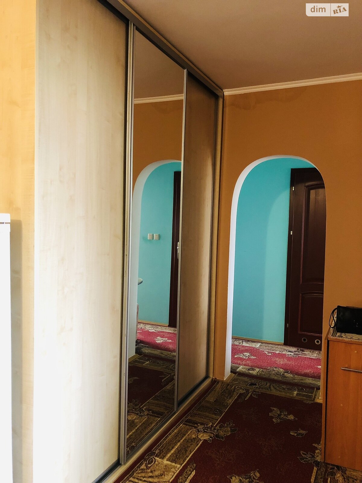 Продаж трикімнатної квартири в Ужгороді, на вул. Капушанська, район Новий фото 1 Продаж трикімнатної квартири в Ужгороді, на вул. Капушанська, район Новий фото 1