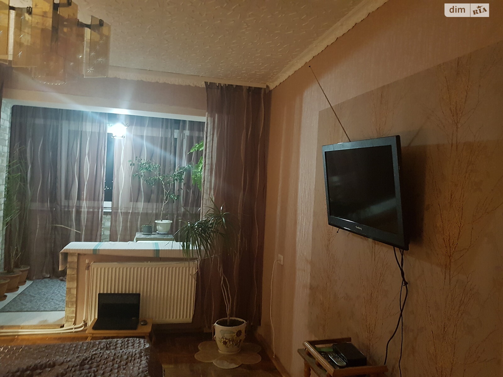 Продажа трехкомнатной квартиры в Ужгороде, на ул. Капушанская 165, район Новый фото 1 Продажа трехкомнатной квартиры в Ужгороде, на ул. Капушанская 165, район Новый фото 1