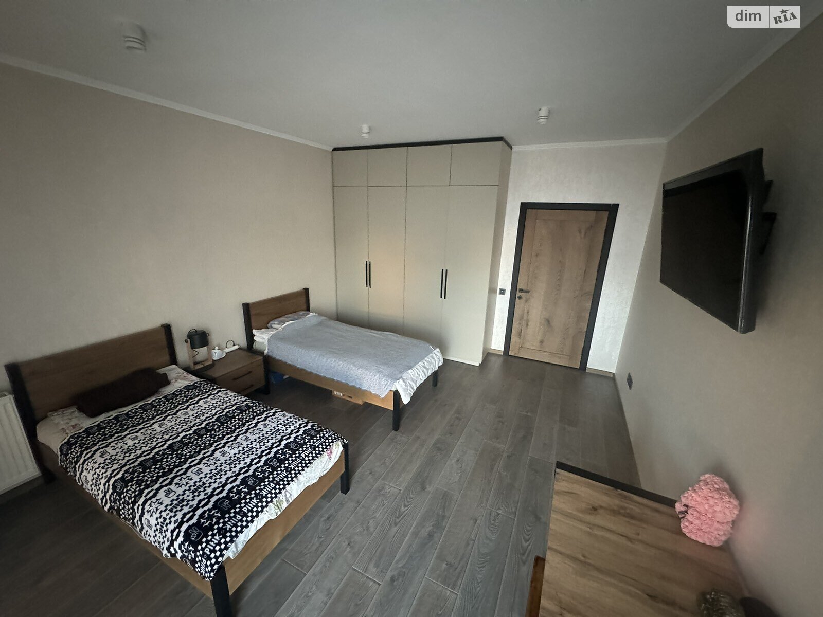 Продажа двухкомнатной квартиры в Ужгороде, на ул. Капушанская 150, район Новый фото 1 Продажа двухкомнатной квартиры в Ужгороде, на ул. Капушанская 150, район Новый фото 1