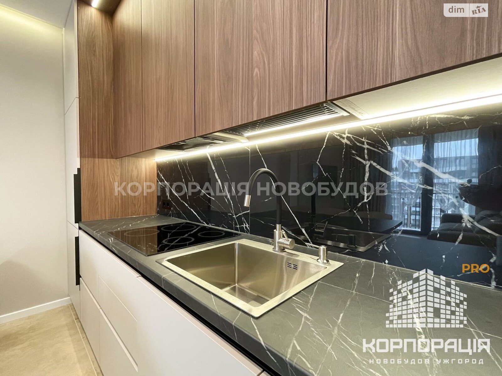 Продаж двокімнатної квартири в Ужгороді, на вул. Легоцького 80, район Новий фото 1 Продаж двокімнатної квартири в Ужгороді, на вул. Легоцького 80, район Новий фото 1