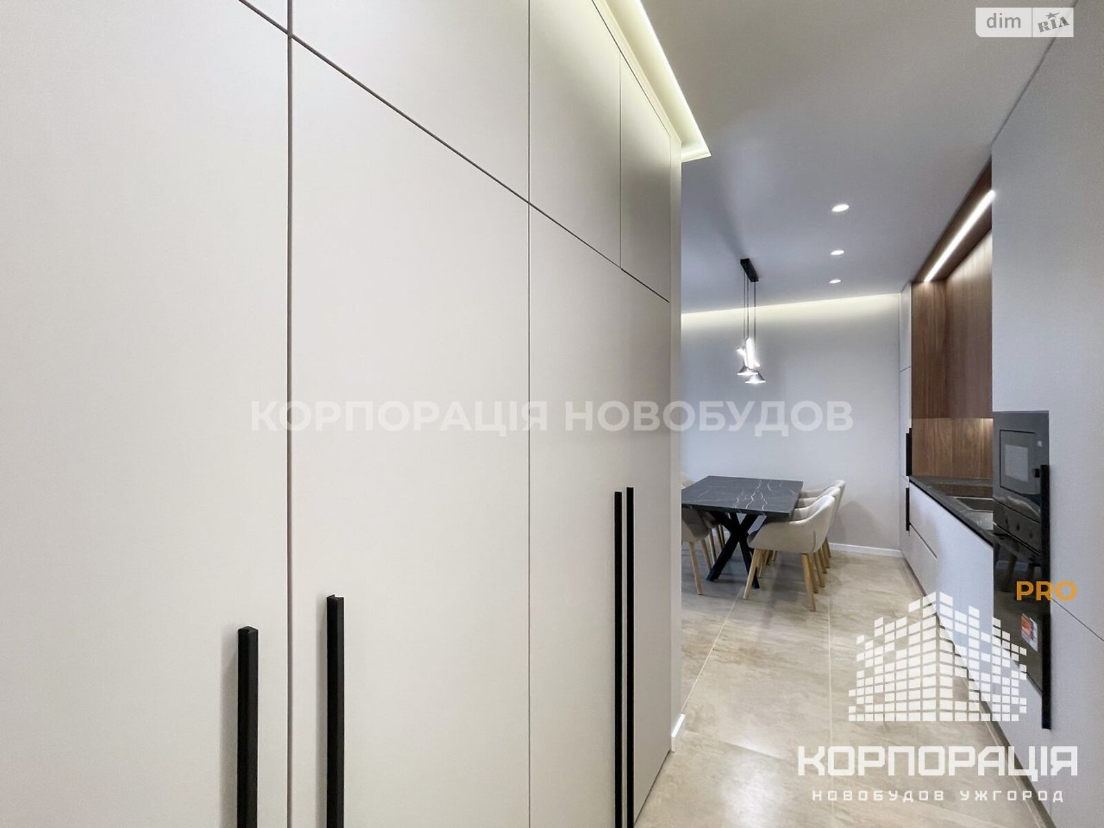 Продаж двокімнатної квартири в Ужгороді, на вул. Легоцького 80, район Новий фото 1 Продаж двокімнатної квартири в Ужгороді, на вул. Легоцького 80, район Новий фото 1