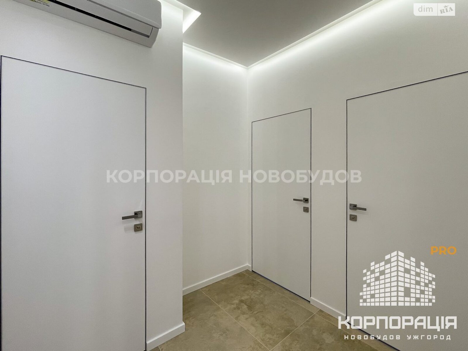 Продаж двокімнатної квартири в Ужгороді, на вул. Легоцького 80, район Новий фото 1 Продаж двокімнатної квартири в Ужгороді, на вул. Легоцького 80, район Новий фото 1