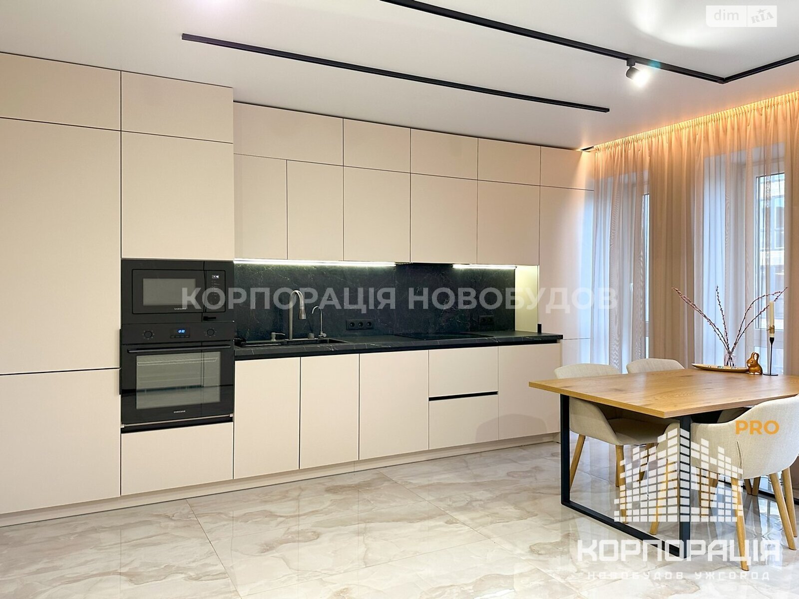 Продажа двухкомнатной квартиры в Ужгороде, на ул. Легоцкого, район Новый фото 1 Продажа двухкомнатной квартиры в Ужгороде, на ул. Легоцкого, район Новый фото 1