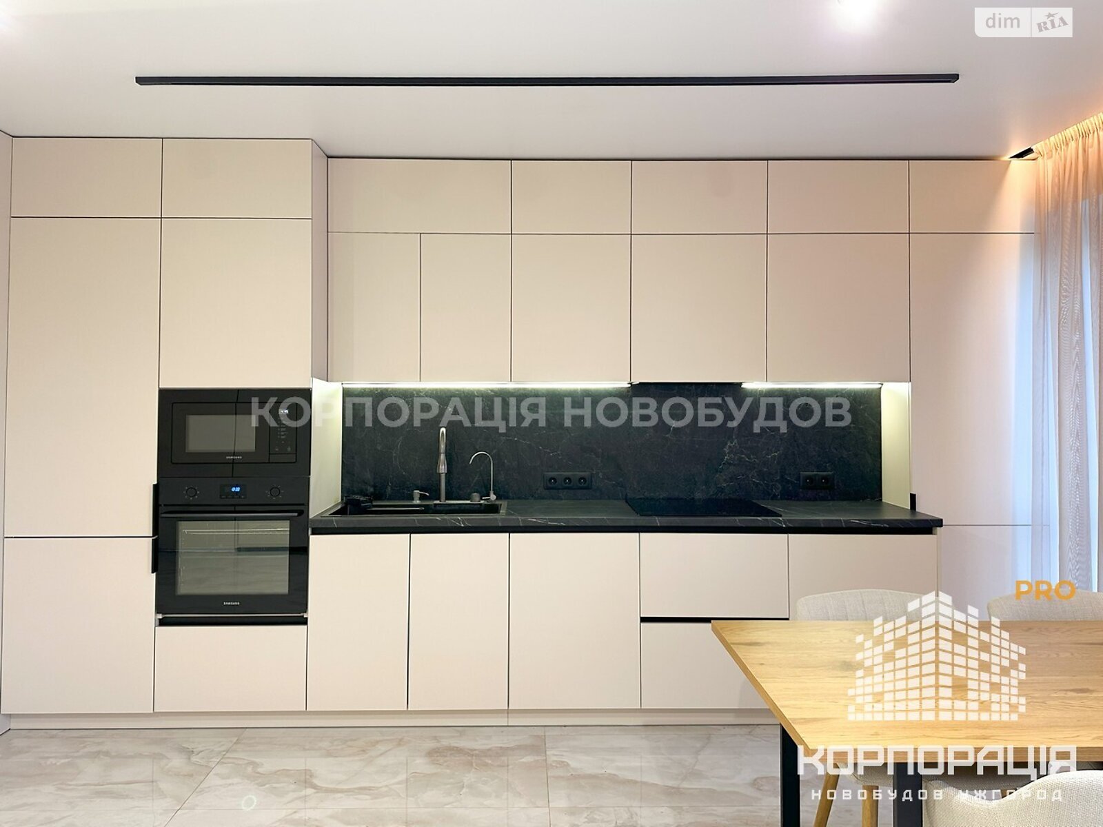 Продажа двухкомнатной квартиры в Ужгороде, на ул. Легоцкого, район Новый фото 1 Продажа двухкомнатной квартиры в Ужгороде, на ул. Легоцкого, район Новый фото 1