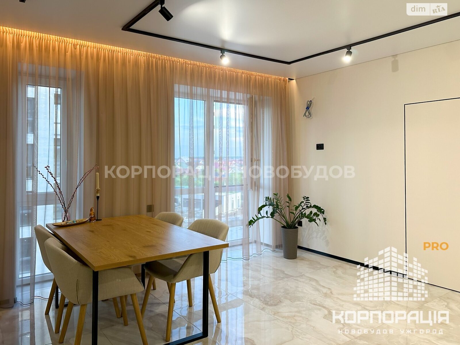 Продажа двухкомнатной квартиры в Ужгороде, на ул. Легоцкого, район Новый фото 1 Продажа двухкомнатной квартиры в Ужгороде, на ул. Легоцкого, район Новый фото 1