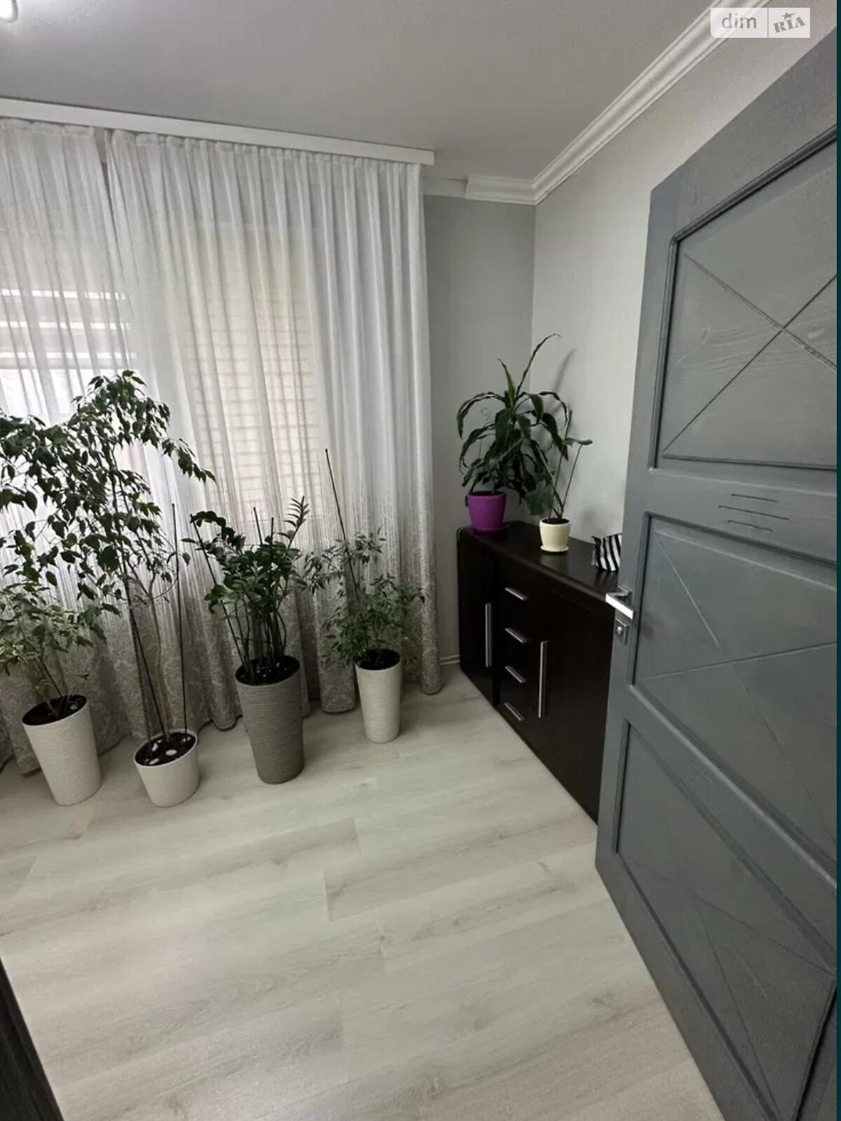 Продаж чотирикімнатної квартири в Ужгороді, на вул. Легоцького 68, район Новий фото 1 Продаж чотирикімнатної квартири в Ужгороді, на вул. Легоцького 68, район Новий фото 1