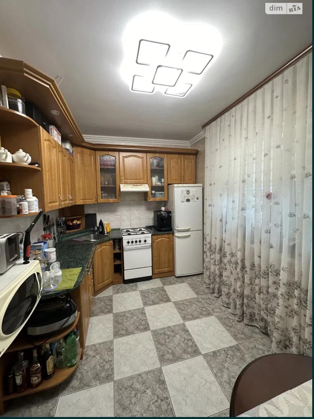 Продаж чотирикімнатної квартири в Ужгороді, на вул. Легоцького 68, район Новий фото 1 Продаж чотирикімнатної квартири в Ужгороді, на вул. Легоцького 68, район Новий фото 1