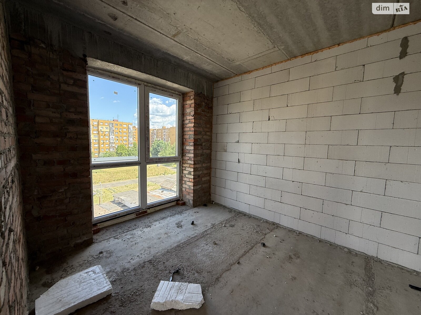Продаж двокімнатної квартири в Ужгороді, на вул. Легоцького 64Б, кв. 28, район Новий фото 1 Продаж двокімнатної квартири в Ужгороді, на вул. Легоцького 64Б, кв. 28, район Новий фото 1