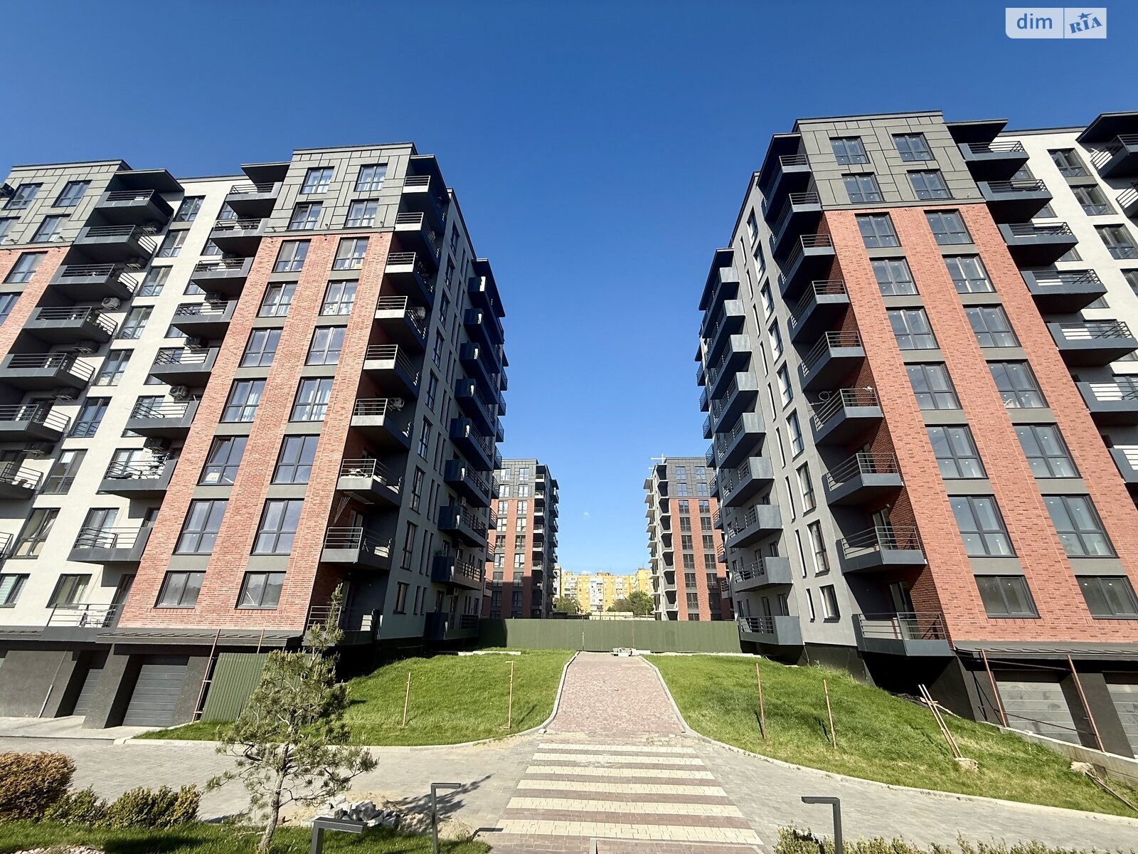 Продажа двухкомнатной квартиры в Ужгороде, на ул. Легоцкого 64А, кв. 37, район Новый фото 1 Продажа двухкомнатной квартиры в Ужгороде, на ул. Легоцкого 64А, кв. 37, район Новый фото 1