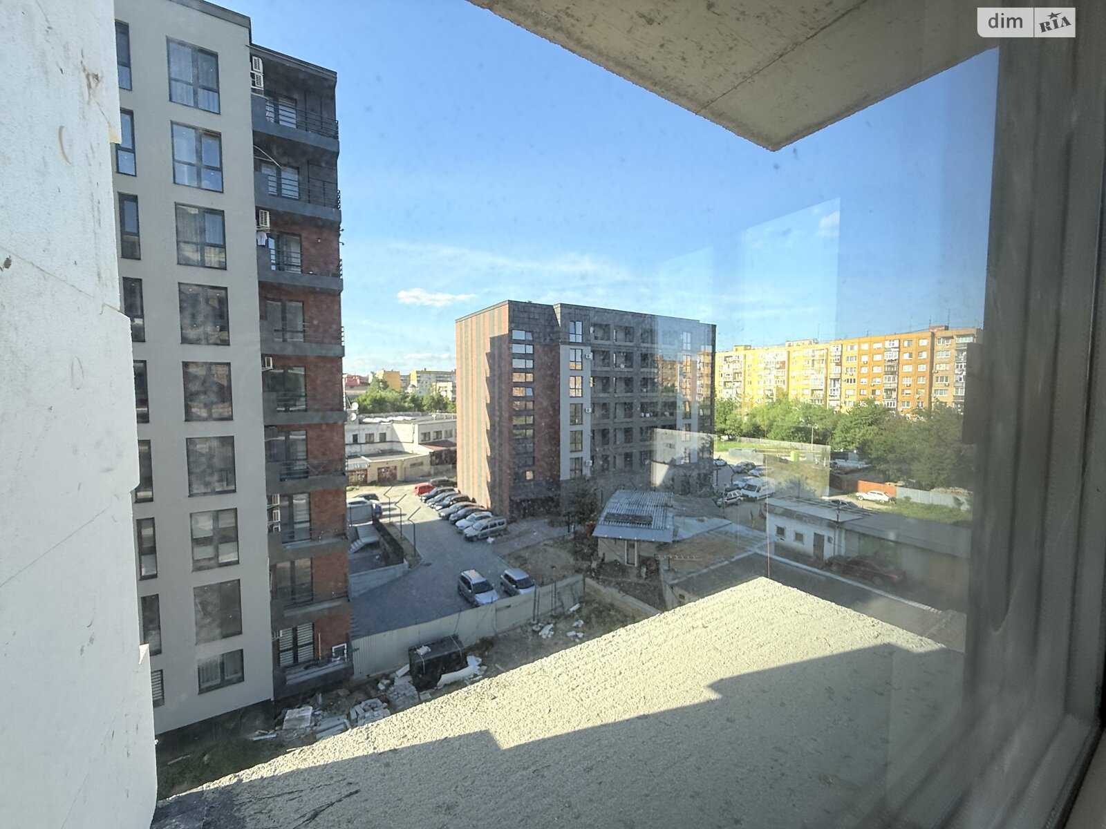 Продаж двокімнатної квартири в Ужгороді, на вул. Легоцького 64А, кв. 42, район Новий фото 1 Продаж двокімнатної квартири в Ужгороді, на вул. Легоцького 64А, кв. 42, район Новий фото 1