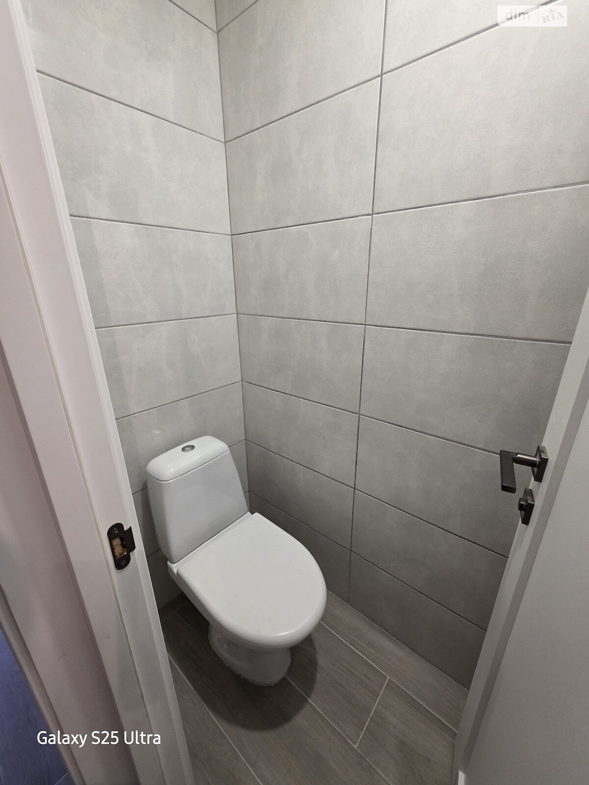 Продажа двухкомнатной квартиры в Ужгороде, на ул. Легоцкого 5/1, район Новый фото 1 Продажа двухкомнатной квартиры в Ужгороде, на ул. Легоцкого 5/1, район Новый фото 1