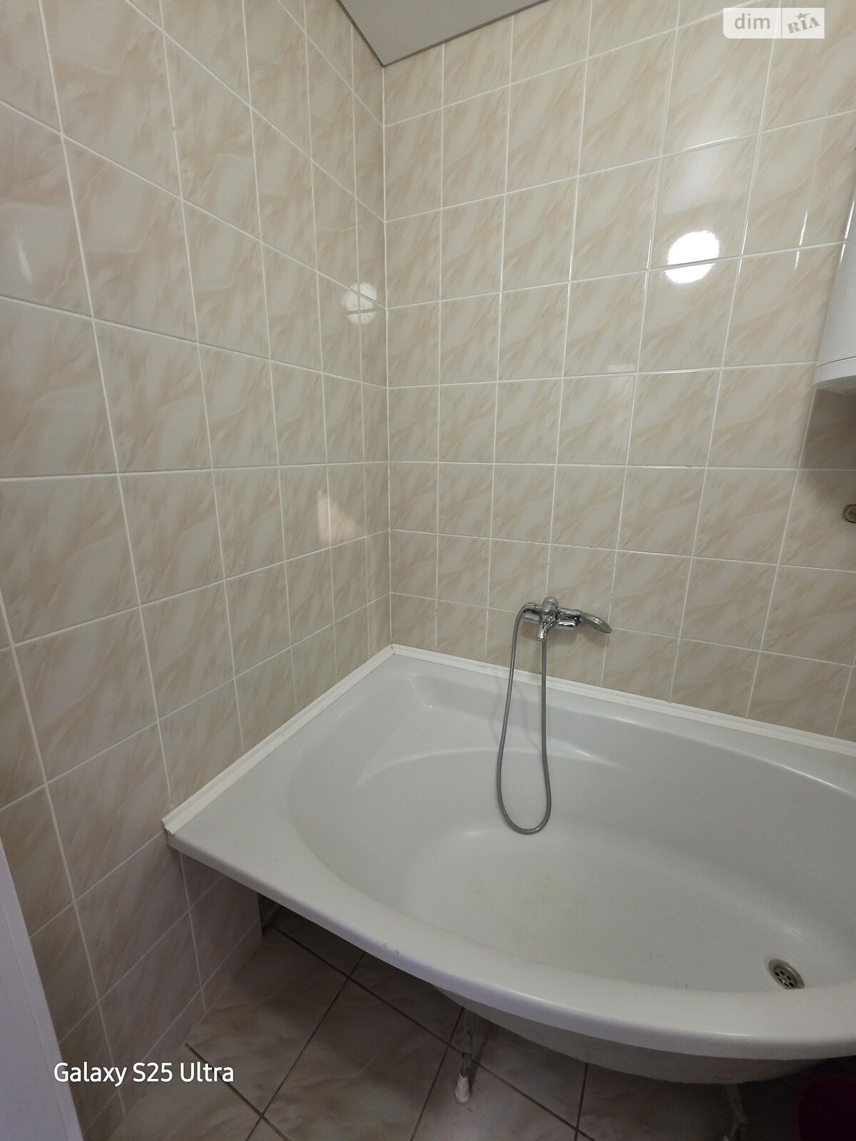 Продажа двухкомнатной квартиры в Ужгороде, на ул. Легоцкого 5/1, район Новый фото 1 Продажа двухкомнатной квартиры в Ужгороде, на ул. Легоцкого 5/1, район Новый фото 1