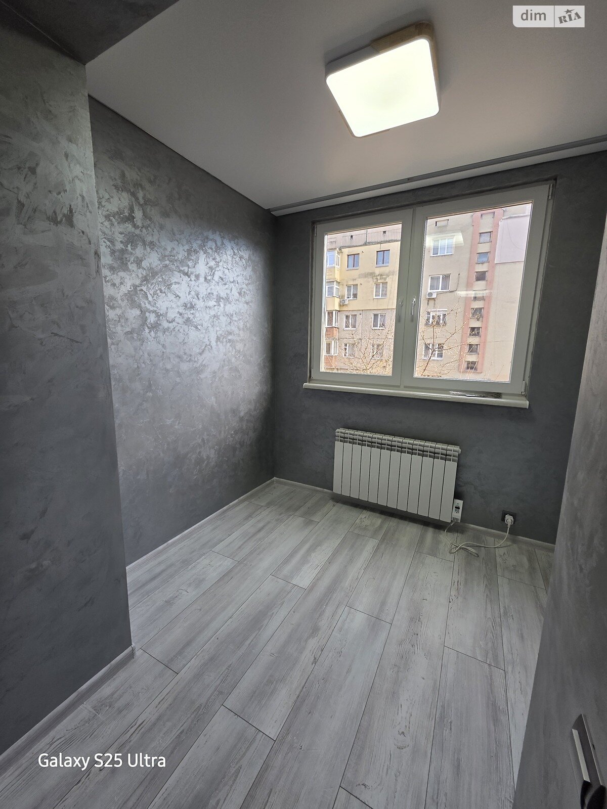 Продажа двухкомнатной квартиры в Ужгороде, на ул. Легоцкого 5/1, район Новый фото 1 Продажа двухкомнатной квартиры в Ужгороде, на ул. Легоцкого 5/1, район Новый фото 1