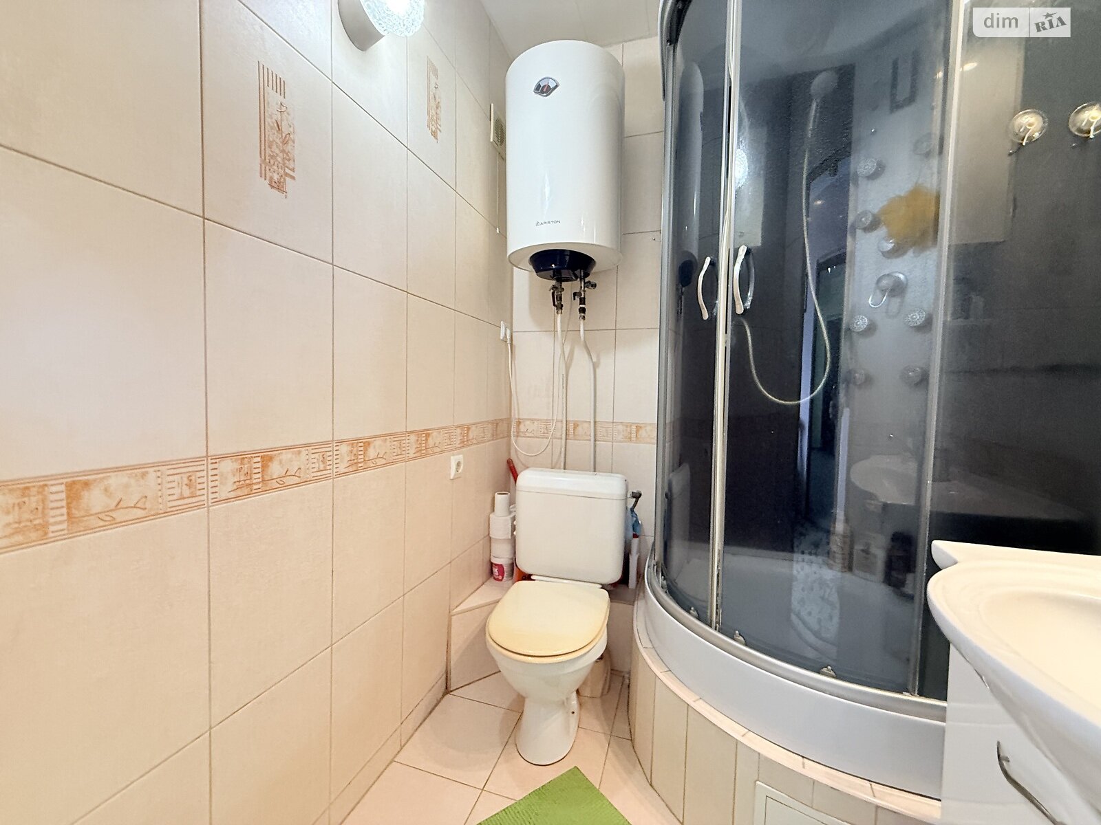 Продажа двухкомнатной квартиры в Ужгороде, на ул. Легоцкого 70, кв. 32, район Новый фото 1 Продажа двухкомнатной квартиры в Ужгороде, на ул. Легоцкого 70, кв. 32, район Новый фото 1