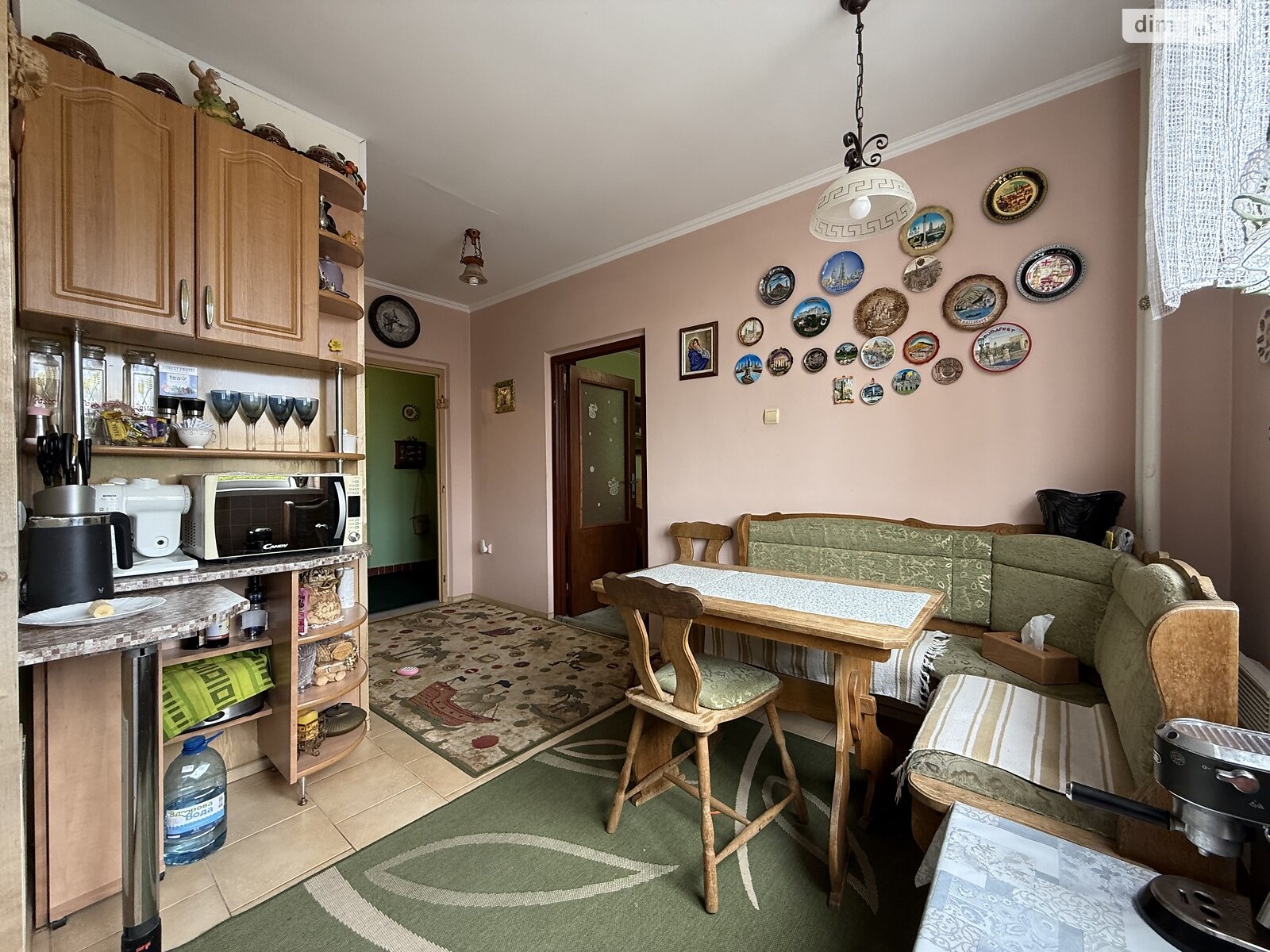Продажа двухкомнатной квартиры в Ужгороде, на ул. Легоцкого 70, кв. 32, район Новый фото 1 Продажа двухкомнатной квартиры в Ужгороде, на ул. Легоцкого 70, кв. 32, район Новый фото 1