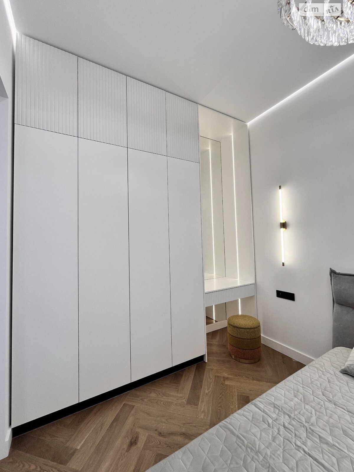 Продажа трехкомнатной квартиры в Ужгороде, на ул. Легоцкого 80, район Новый фото 1