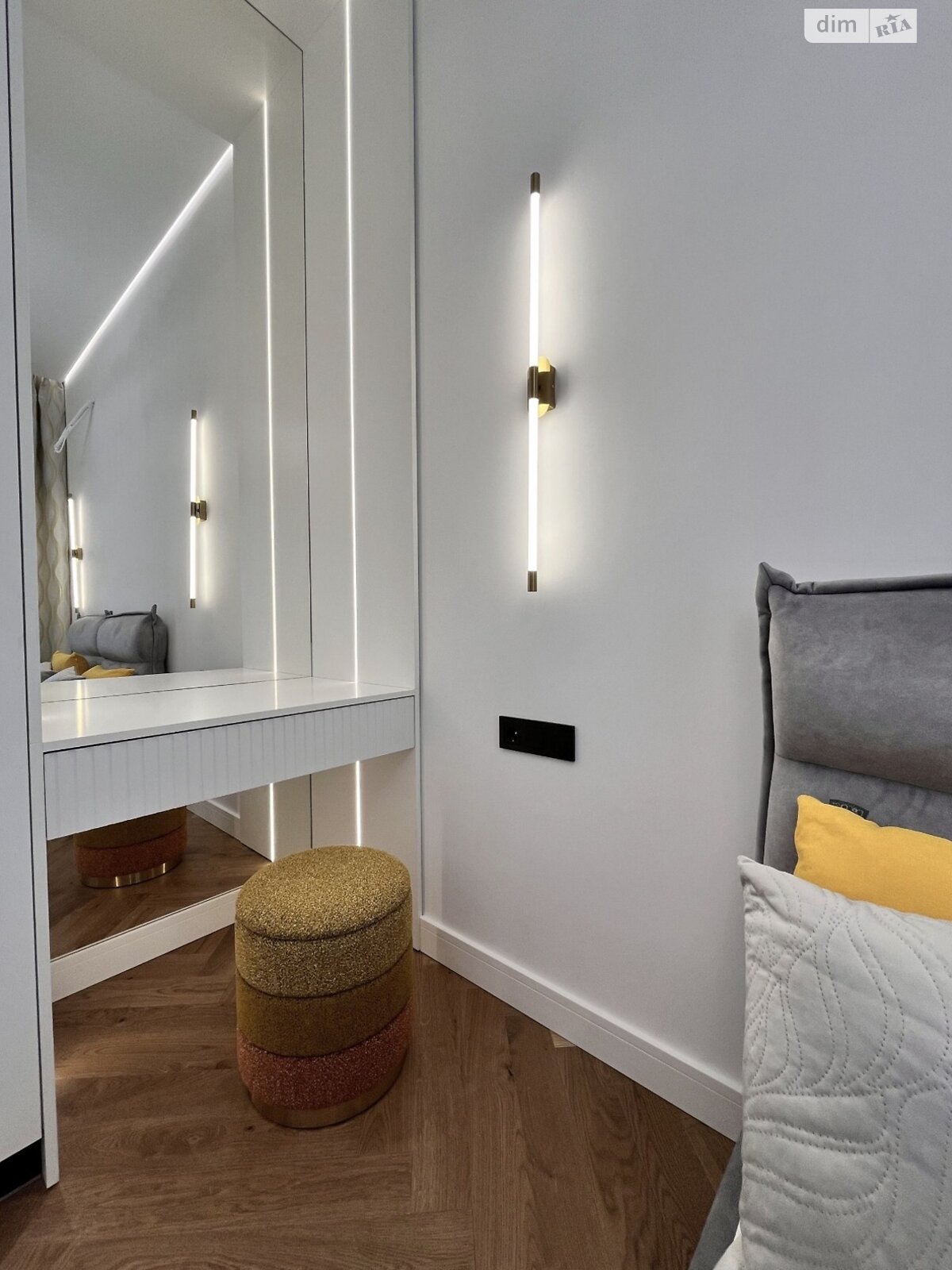 Продажа трехкомнатной квартиры в Ужгороде, на ул. Легоцкого 80, район Новый фото 1