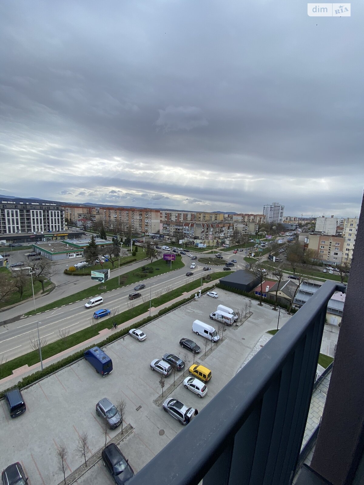 Продажа двухкомнатной квартиры в Ужгороде, на ул. Николая Бобяка, район Новый фото 1